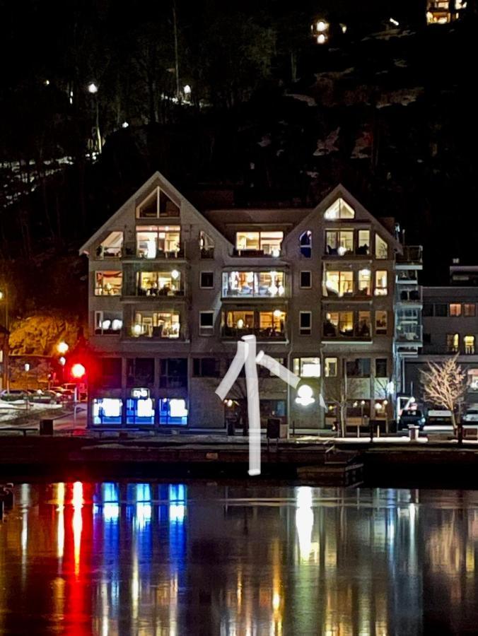 Holmestrand, Leilighet Pa Bryggekanten Zewnętrze zdjęcie